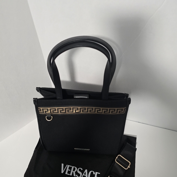 Versace Fragrances Engraved Gold Tone Black Canvas Gold Pattern Tote Handbag New - Picture 7 of 16